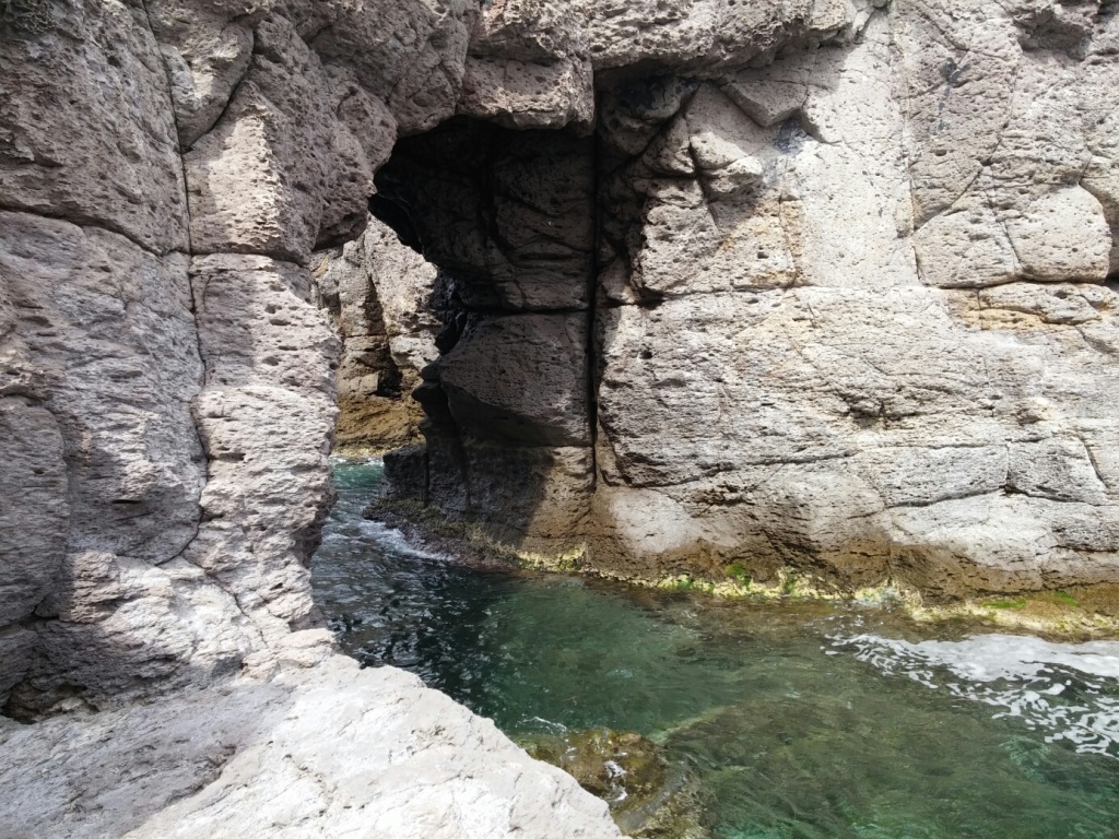 Arco dei baci ,piscina naturale ,Sant'Antioco 